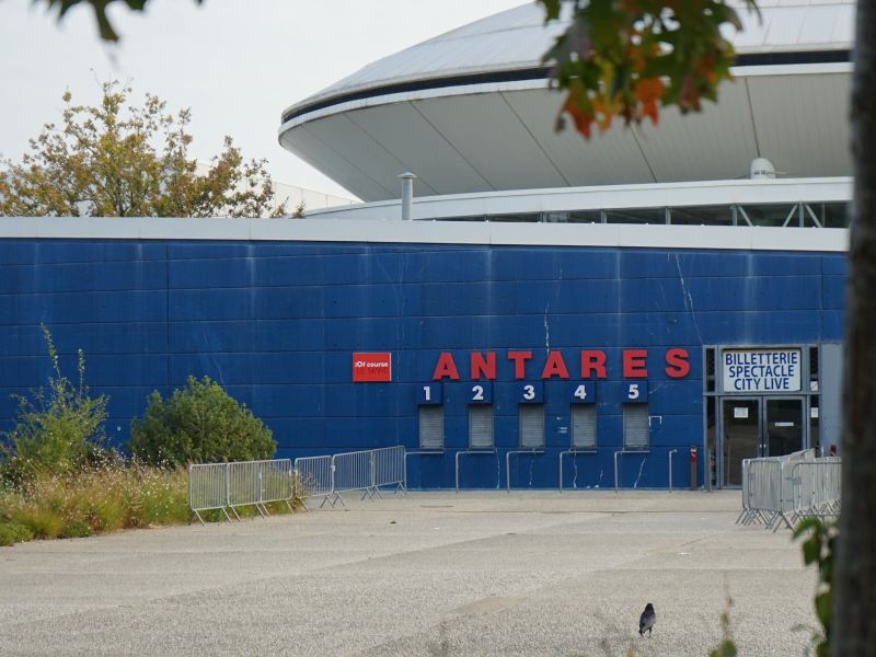 Photographie extérieur d'Antarès Arena ville du Mans